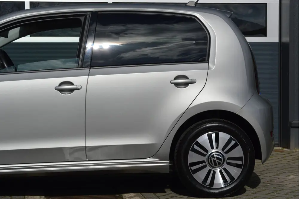 Volkswagen E-Up! | Auto. Airco/Stoelverw/Bluetooth | 205km a uit 2021, foto 8