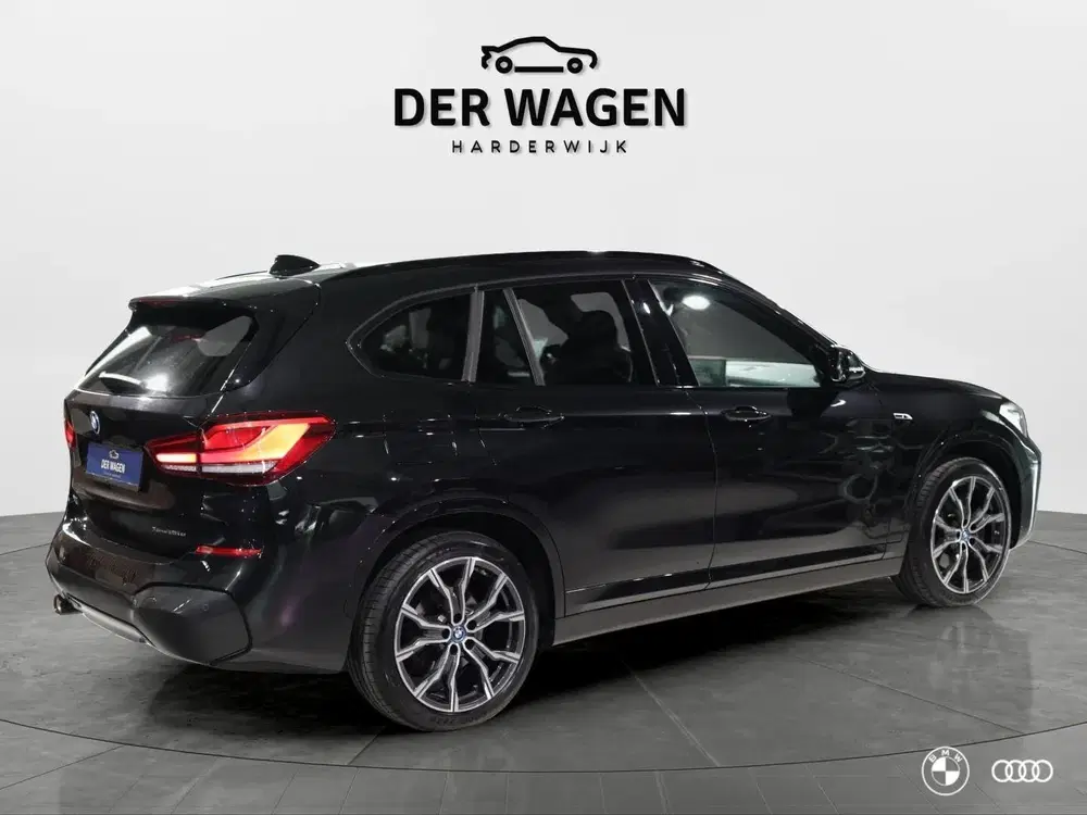 BMW X1 xDr25e M SPORT uit 2022, foto 3
