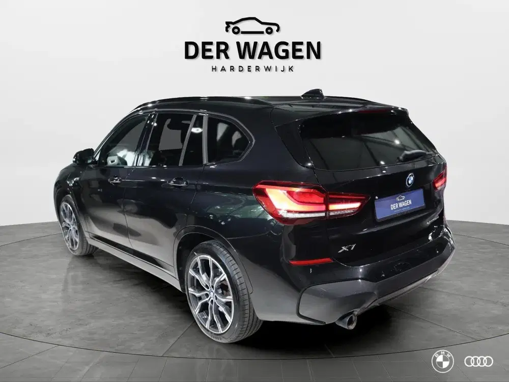 BMW X1 xDr25e M SPORT uit 2022, foto 6