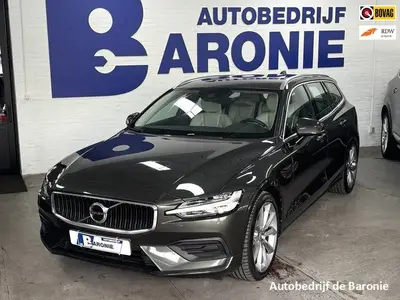 Volvo V60 2.0 T4 Momentum Pro, adaptive cruise uit 2019