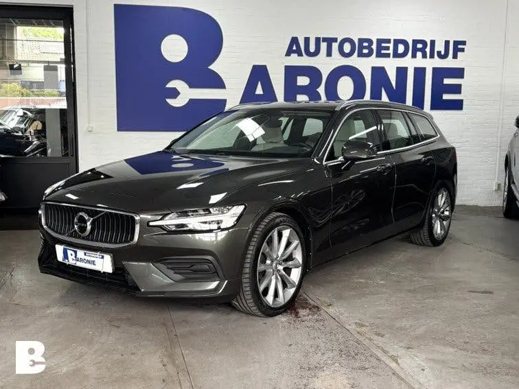 Volvo V60 2.0 T4 Momentum Pro, adaptive cruise uit 2019, foto 4