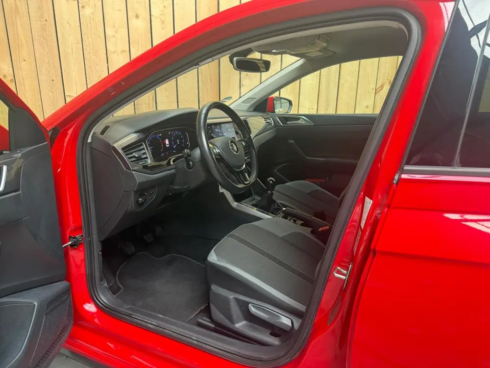 Volkswagen Polo 1.0 TSI Highline R-line Apple CarPlay/Androi uit 2019, foto 6