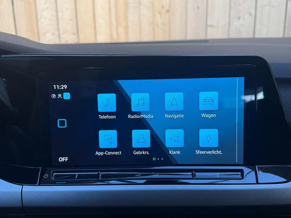Volkswagen Golf Variant 1.0 TSI Life Achteruitrijcamera | Ap uit 2023, foto 14
