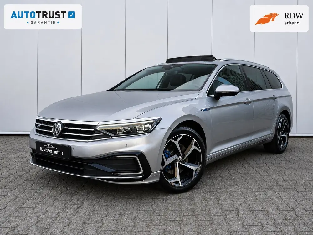 Volkswagen Passat Variant Passat GTE 2020/Full Option/Panorama/Dynaudio/hud uit 2020