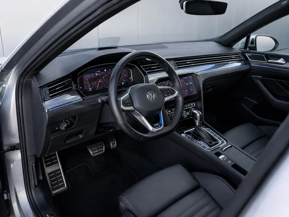 Volkswagen Passat Variant Passat GTE 2020/Full Option/Panorama/Dynaudio/hud uit 2020, foto 12