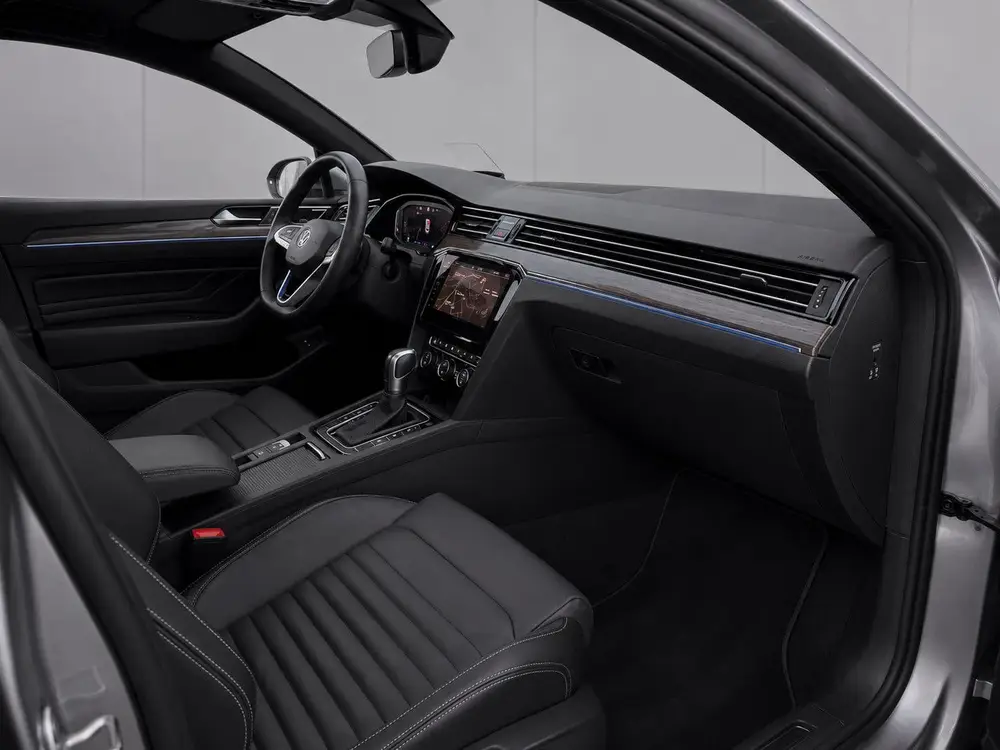 Volkswagen Passat Variant Passat GTE 2020/Full Option/Panorama/Dynaudio/hud uit 2020, foto 14