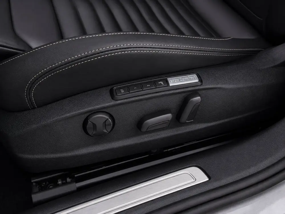 Volkswagen Passat Variant Passat GTE 2020/Full Option/Panorama/Dynaudio/hud uit 2020, foto 16