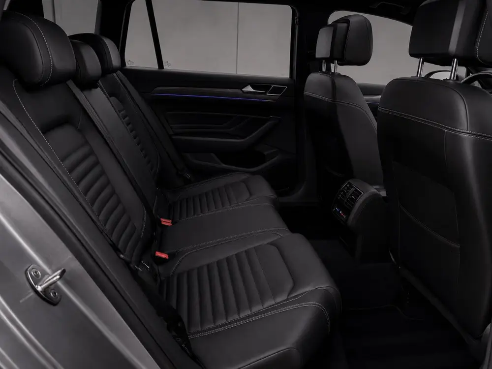 Volkswagen Passat Variant Passat GTE 2020/Full Option/Panorama/Dynaudio/hud uit 2020, foto 19