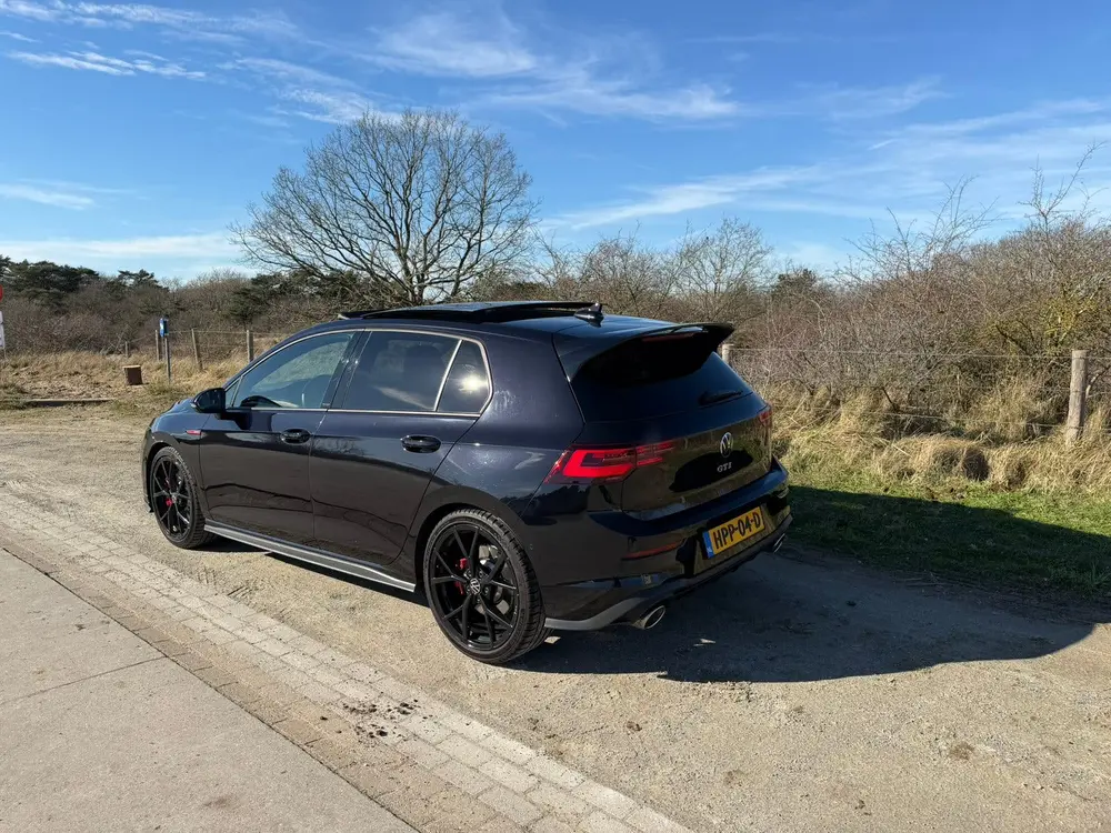 Volkswagen Golf 2.0 TSI GTI Clubsport 301 PK uit 2022, foto 2
