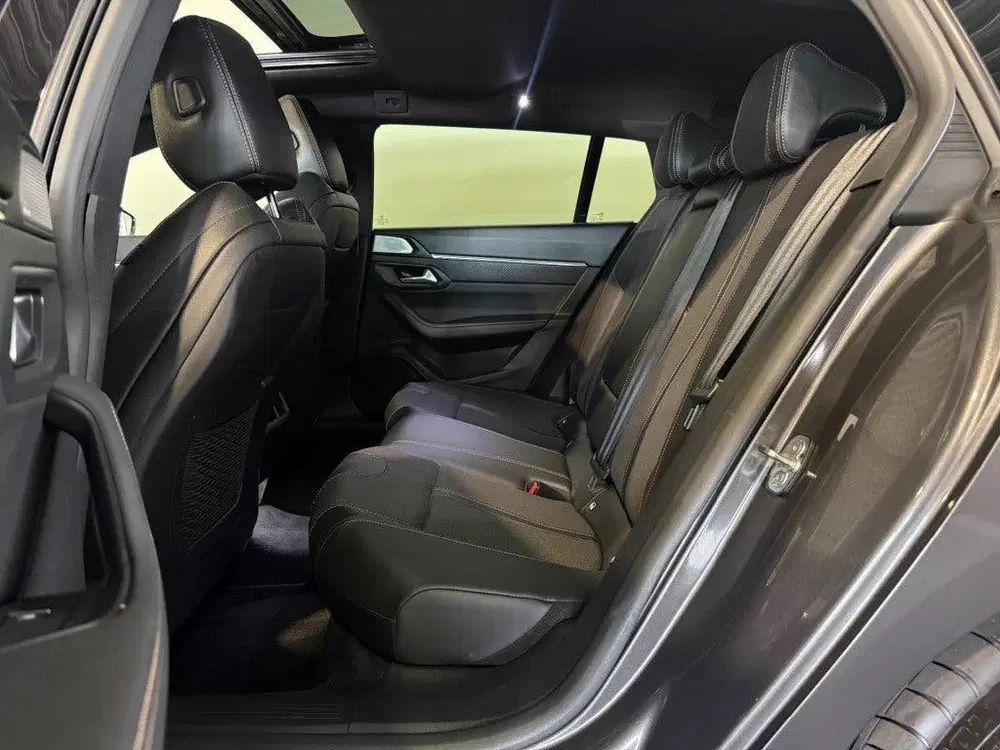 Peugeot 508 1.6 HYBRID 225 GT l NAP l PANO l VOL OPTIE uit 2021, foto 13