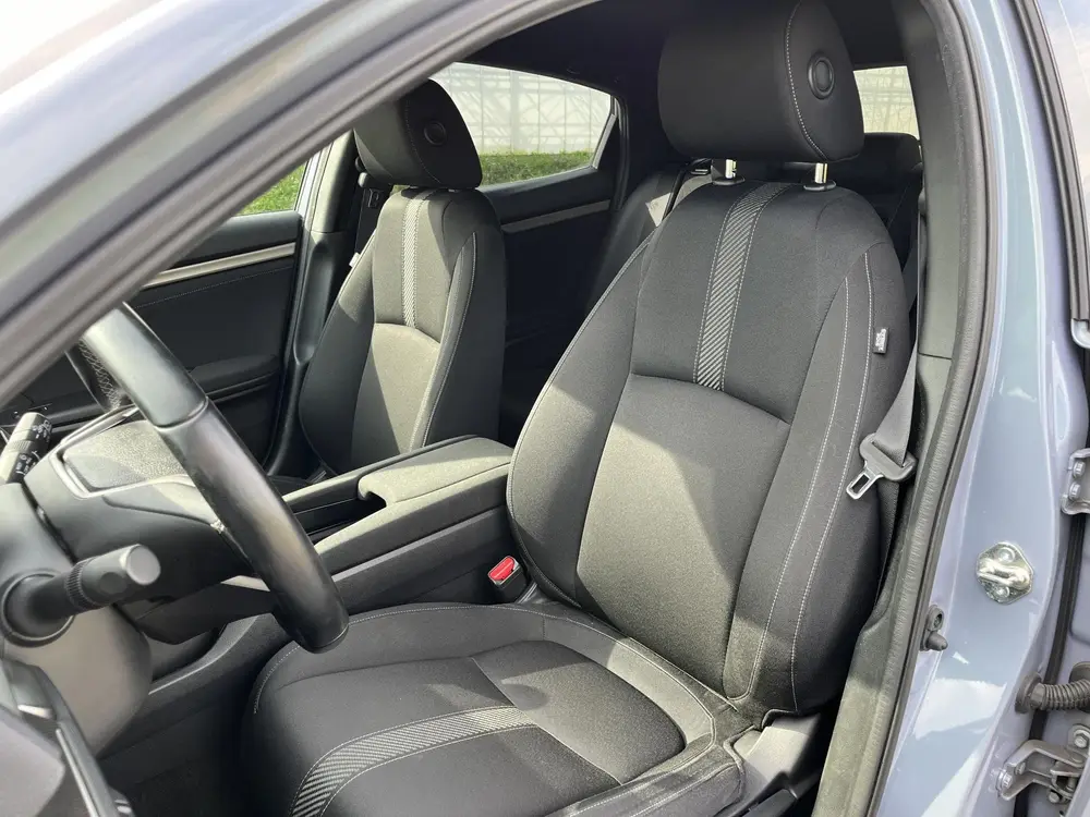 Honda Civic 1.0 i-VTEC Elegance uit 2019, foto 15