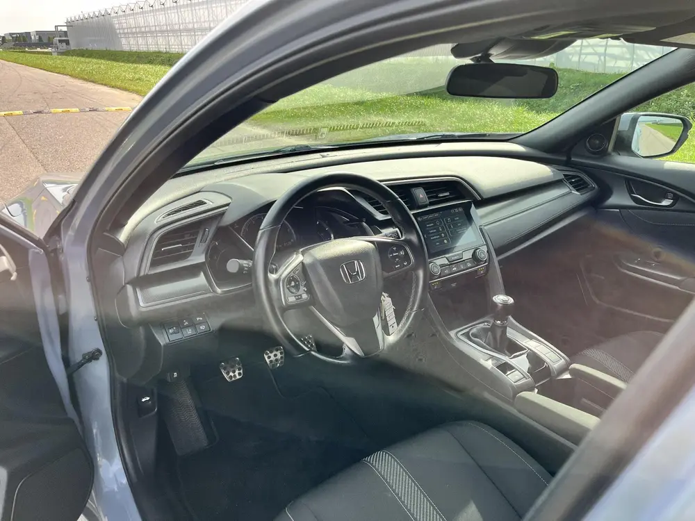 Honda Civic 1.0 i-VTEC Elegance uit 2019, foto 19