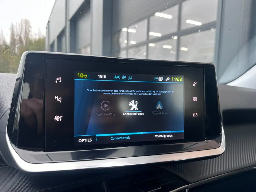 Peugeot 2008 EV Active Pack 50 kWh 54761 km uit 2022, foto 18