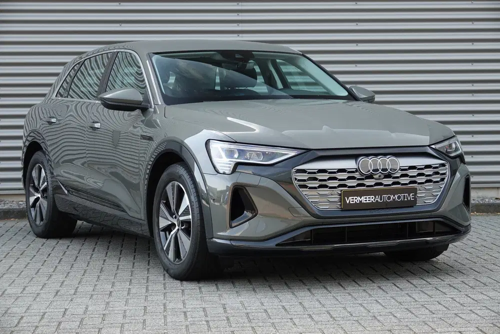 Audi Q8 e-tron 50 quattro Edition 95 kWh uit 2023, foto 4