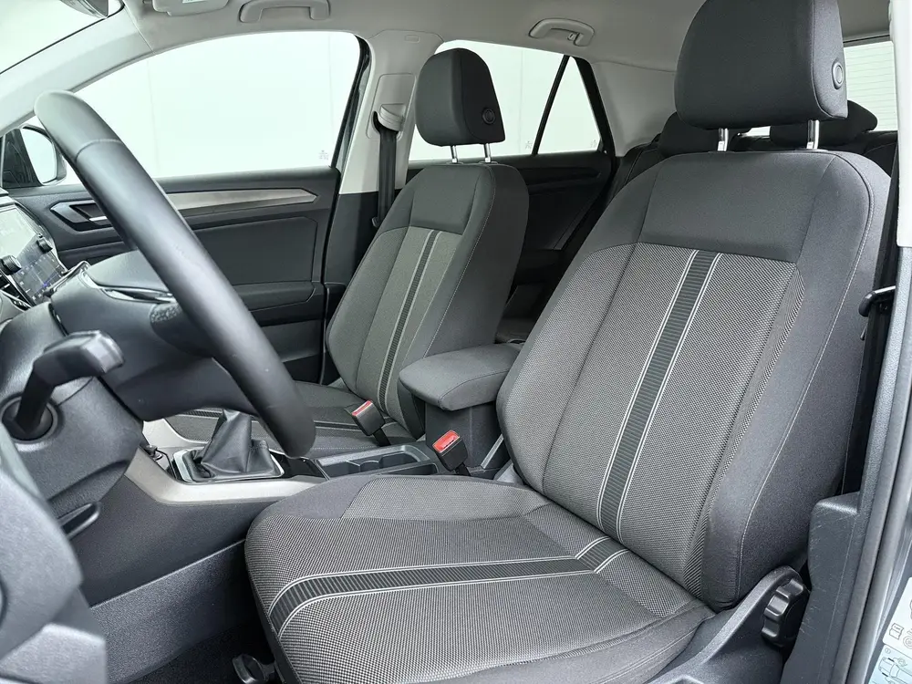 Volkswagen T-Roc 1.0 TSI Style | 110 PK | Adaptive Cruise Co uit 2021, foto 20