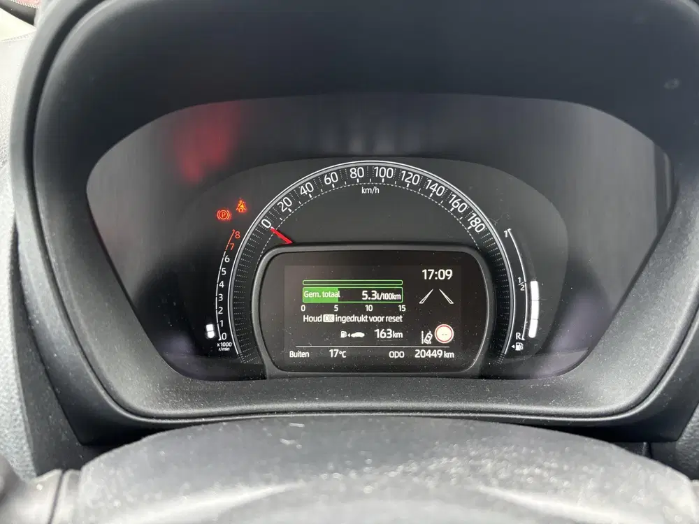 Toyota Aygo X 1.0 VVT-i MT Play uit 2023, foto 3