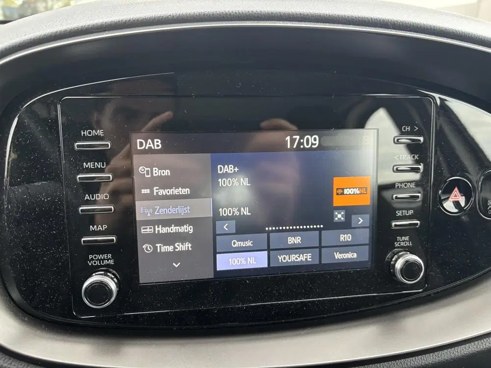 Toyota Aygo X 1.0 VVT-i MT Play uit 2023, foto 9
