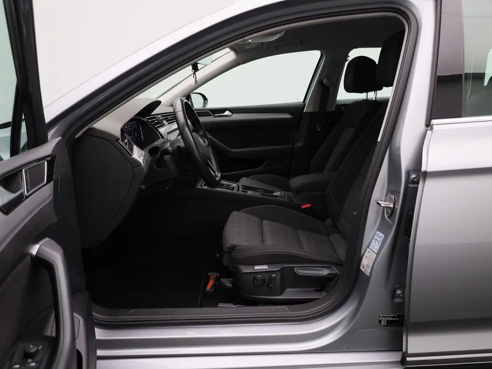 Volkswagen Passat Variant 1.5 TSI Business 150 PK | Automaat uit 2021, foto 9