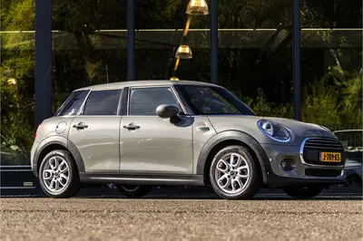 Mini One 1.5 One Business Edition (bj 2020) uit 2020