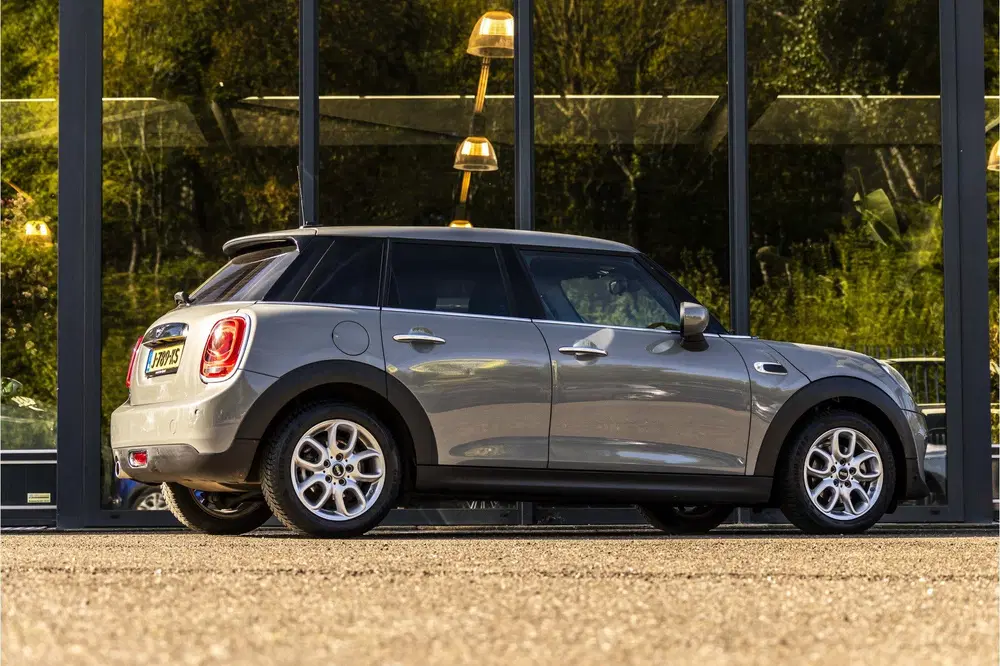 Mini One 1.5 One Business Edition (bj 2020) uit 2020, foto 5