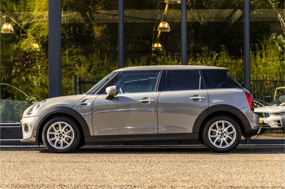 Mini One 1.5 One Business Edition (bj 2020) uit 2020, foto 8