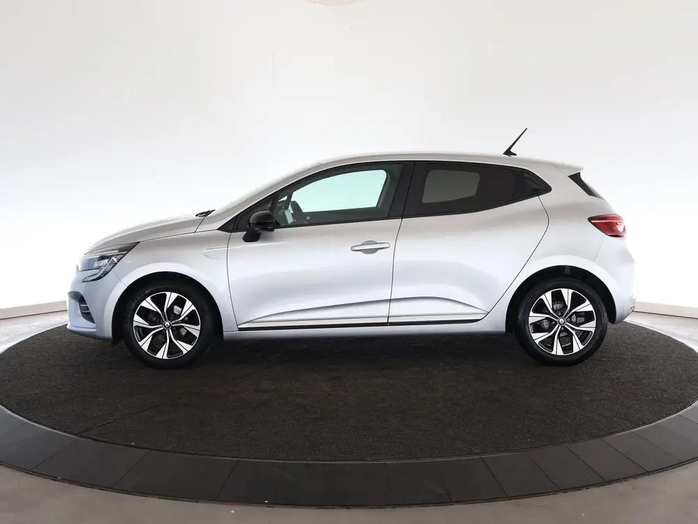 Renault Clio 1.0 TCe 90 Evolution uit 2023, foto 2