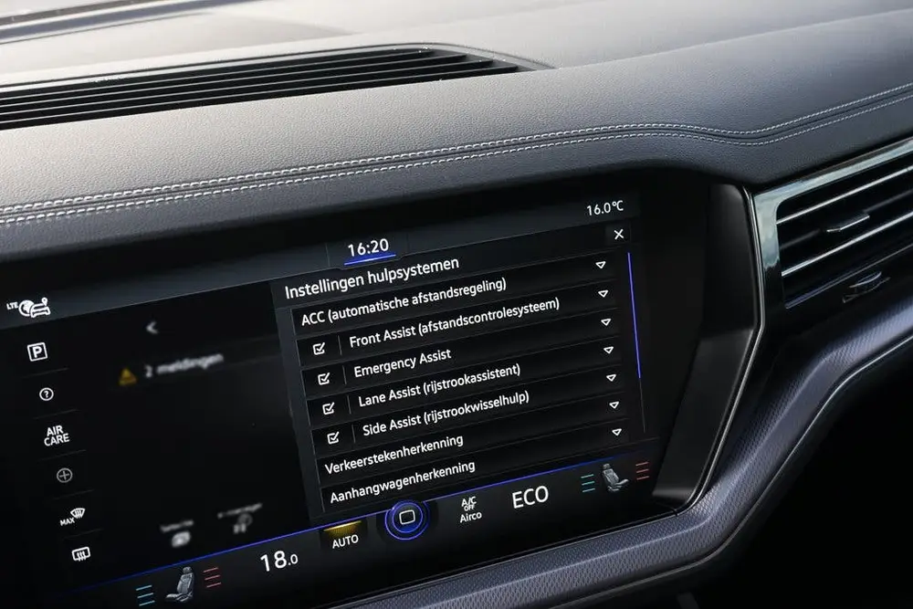 Volkswagen Touareg 3.0 TSI 4MOTION R / Dynaudio/ Trekhaak/ P uit 2021, foto 10