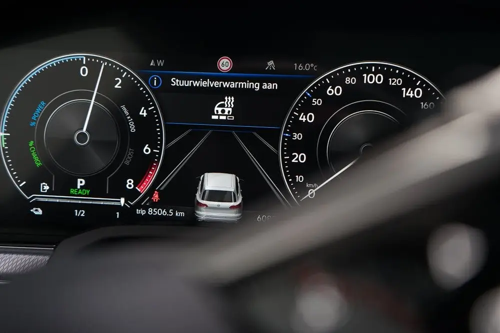 Volkswagen Touareg 3.0 TSI 4MOTION R / Dynaudio/ Trekhaak/ P uit 2021, foto 11