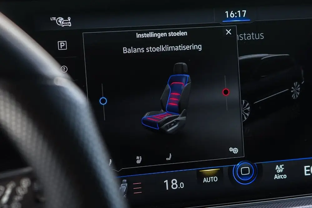 Volkswagen Touareg 3.0 TSI 4MOTION R / Dynaudio/ Trekhaak/ P uit 2021, foto 12