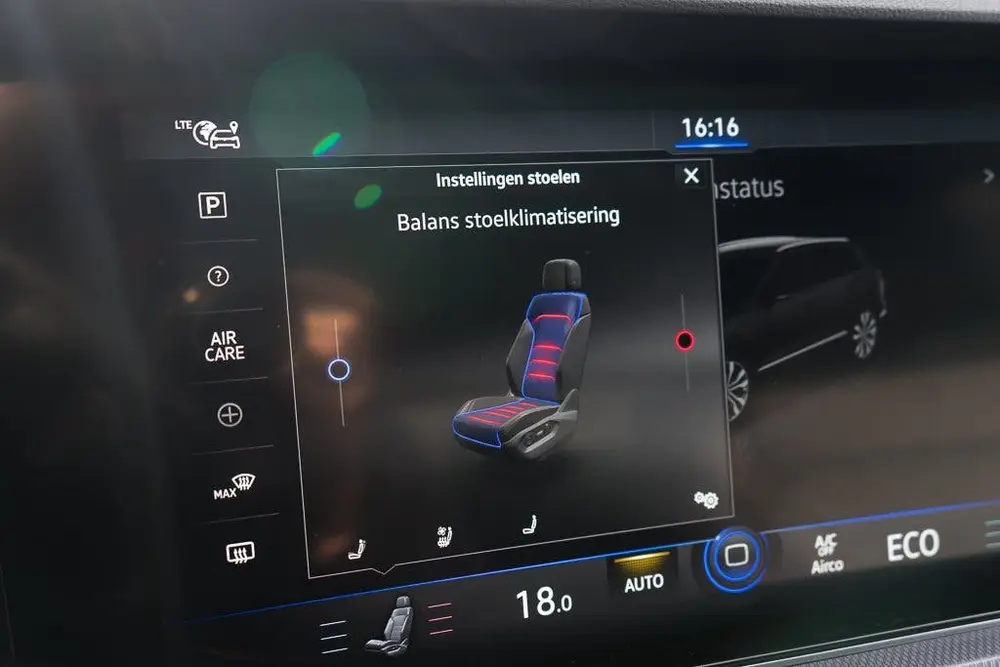 Volkswagen Touareg 3.0 TSI 4MOTION R / Dynaudio/ Trekhaak/ P uit 2021, foto 7