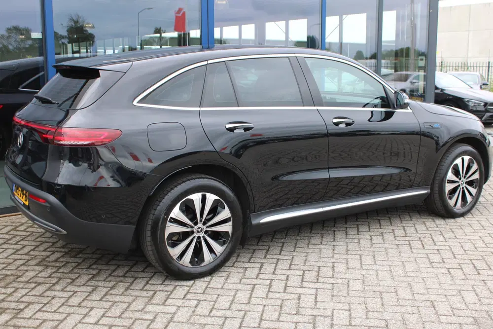 Mercedes-Benz EQC 400 4MATIC 80 kWh (SOH 97 uit 2023, foto 3