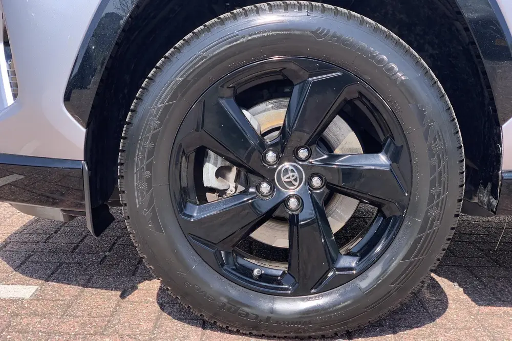 Toyota RAV4 2.5 Hybrid AWD Bi-Tone / Leer / Camera / Stoelve uit 2019, foto 6