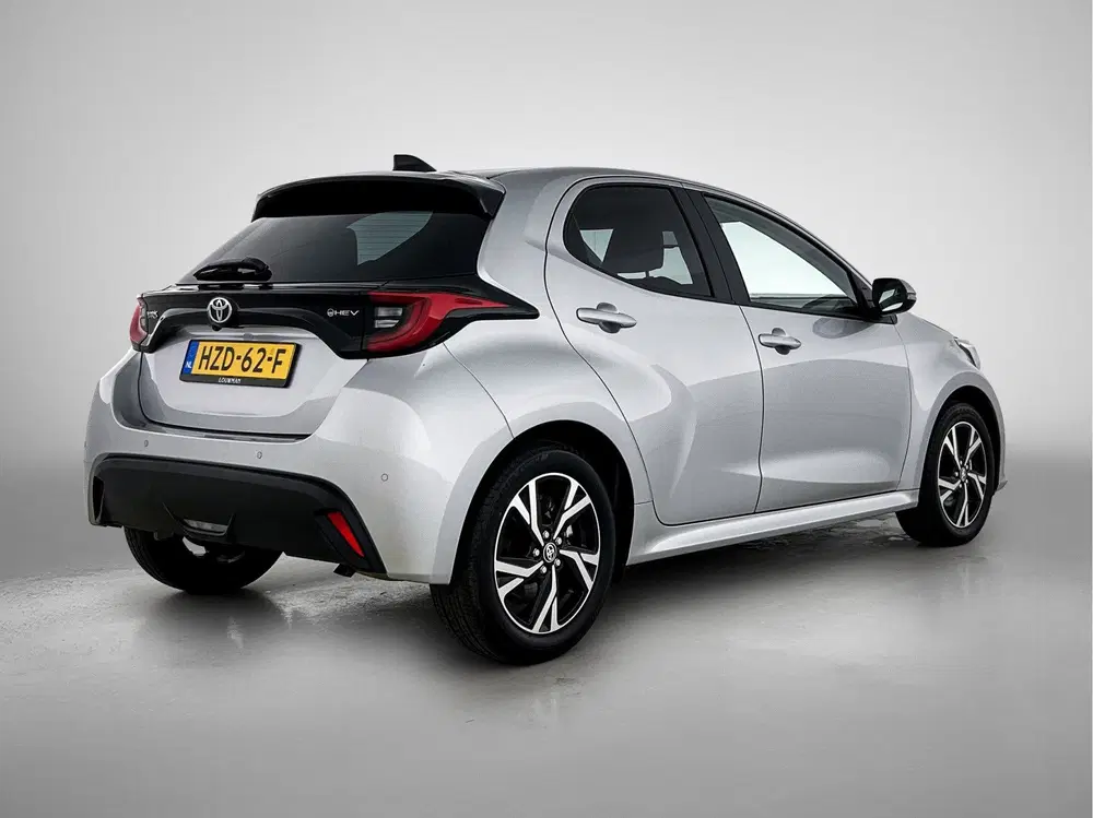 Toyota Yaris 1.5 Hybrid 115 Dynamic uit 2025, foto 2