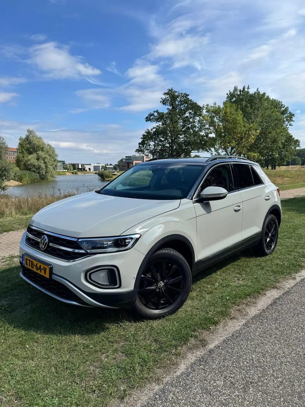 Volkswagen T-Roc Volkwagen T Roc 1,5 TSI (met trekhaak) uit 2024