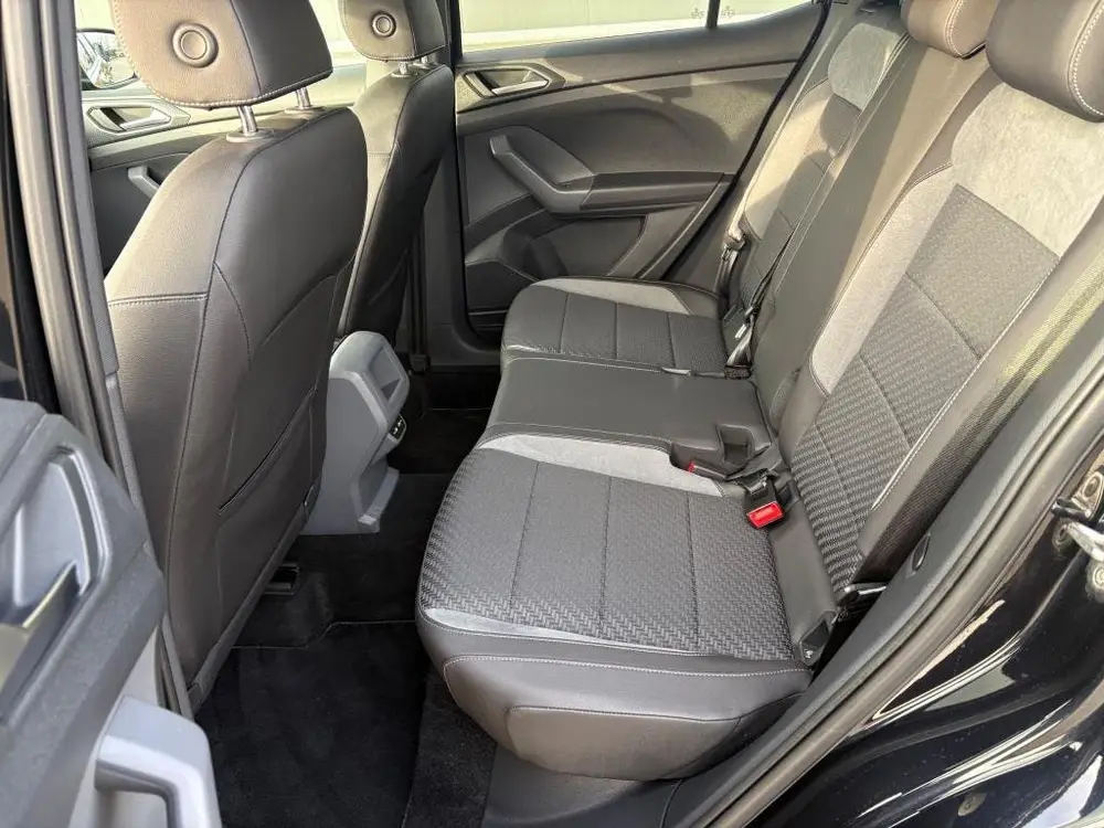 Volkswagen T-CROSS 1.0 TSI R-Line uit 2021, foto 11