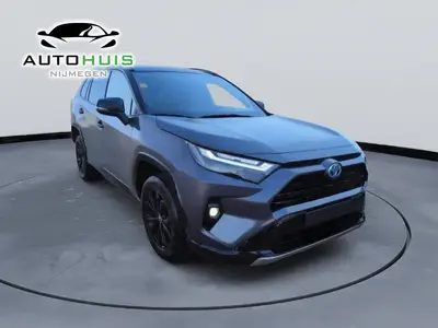 Toyota RAV 4 2.5 Hybrid AWD Dynamic Bi tone Elec achter uit 2025