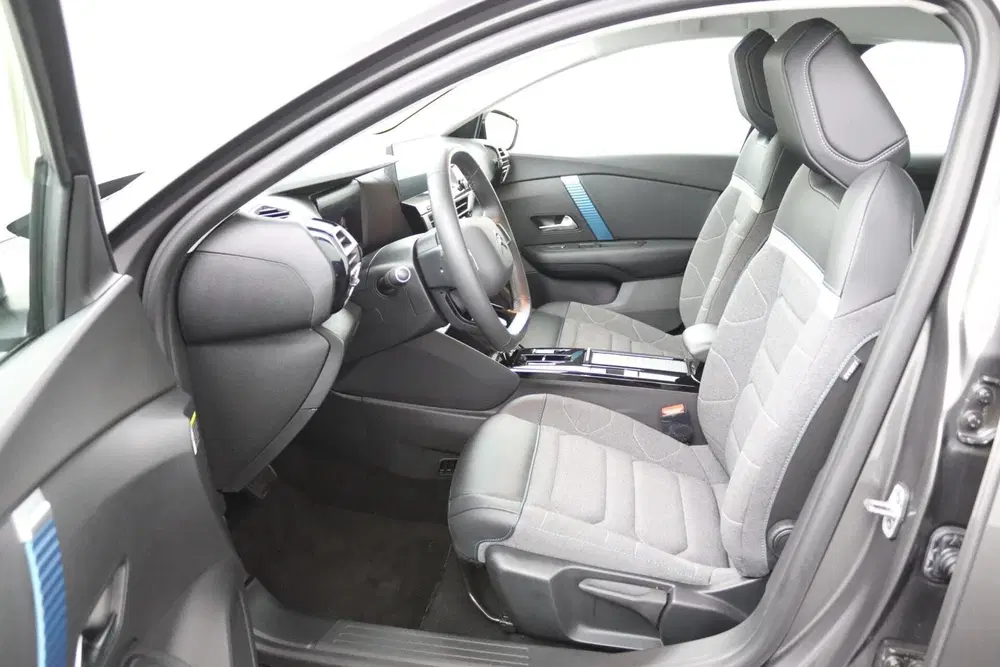 Citroën C4 Citroen Ë-C4 Feel 50 kWh uit 2022, foto 4