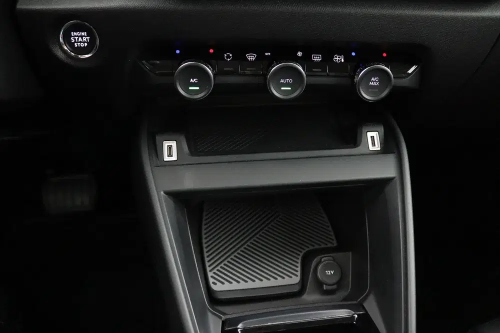 Citroën C4 Citroen Ë-C4 Feel 50 kWh uit 2022, foto 8