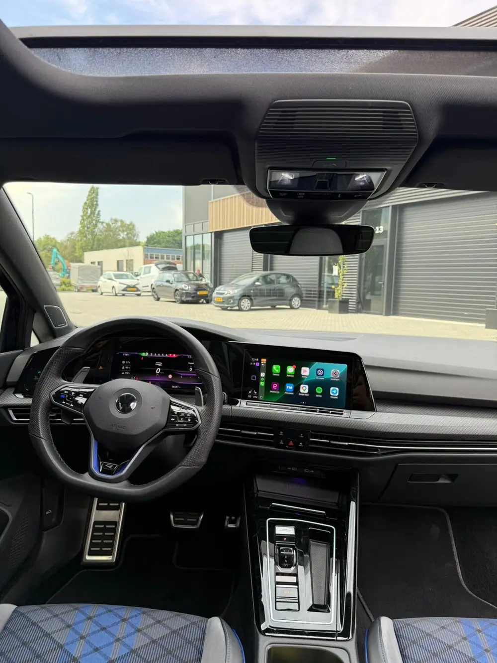 Volkswagen Golf 2.0 TSI 320pk 7-DSG 4MOTION 2022 Zwart uit 2022, foto 14