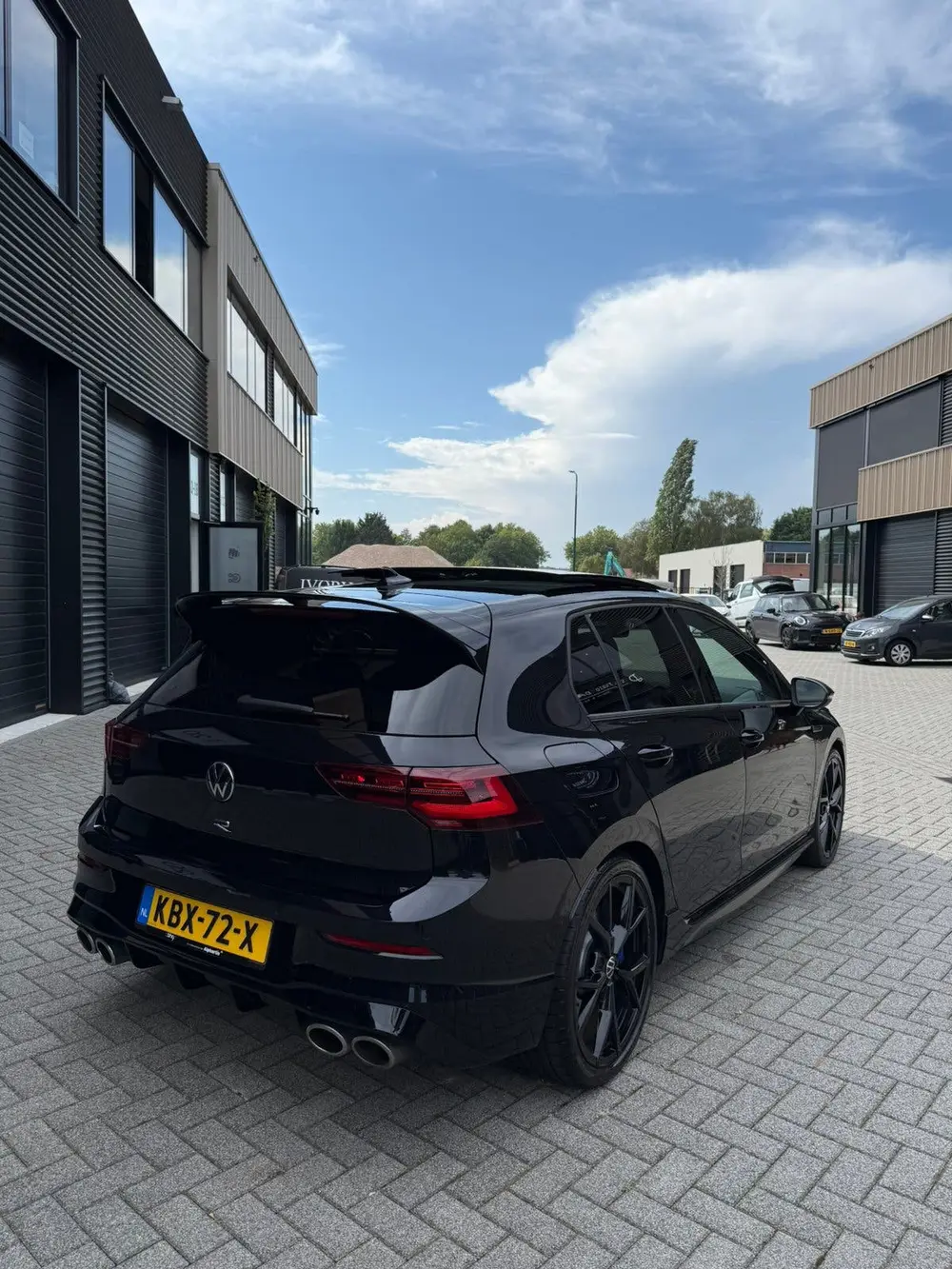 Volkswagen Golf 2.0 TSI 320pk 7-DSG 4MOTION 2022 Zwart uit 2022, foto 6