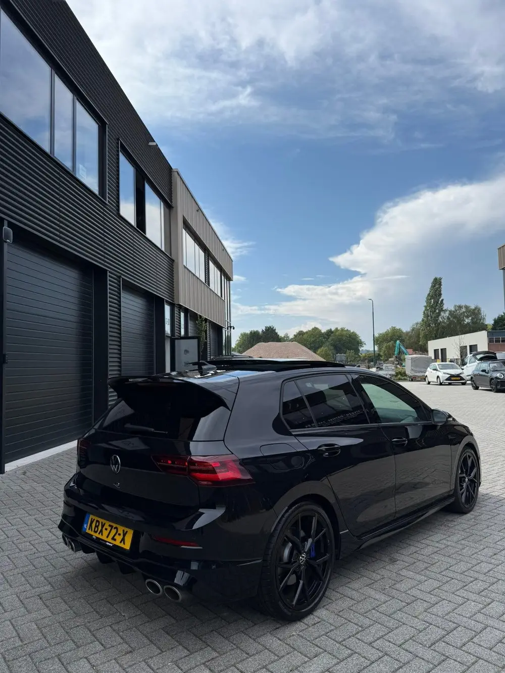 Volkswagen Golf 2.0 TSI 320pk 7-DSG 4MOTION 2022 Zwart uit 2022, foto 7