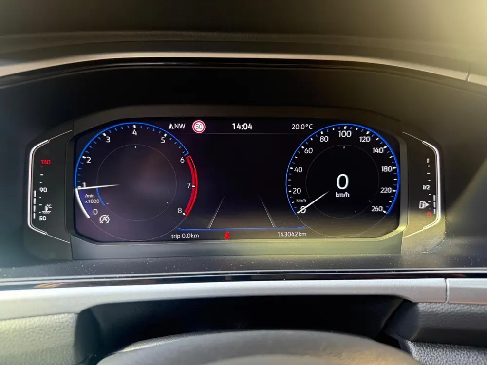 Volkswagen T-Roc 1.0 TSI Life Business Achteruitrijcamera | uit 2022, foto 5