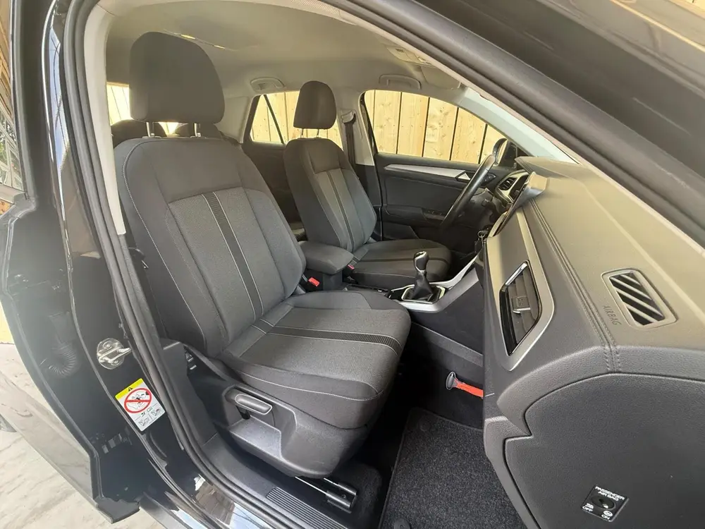 Volkswagen T-Roc 1.0 TSI Life Business Achteruitrijcamera | uit 2022, foto 7