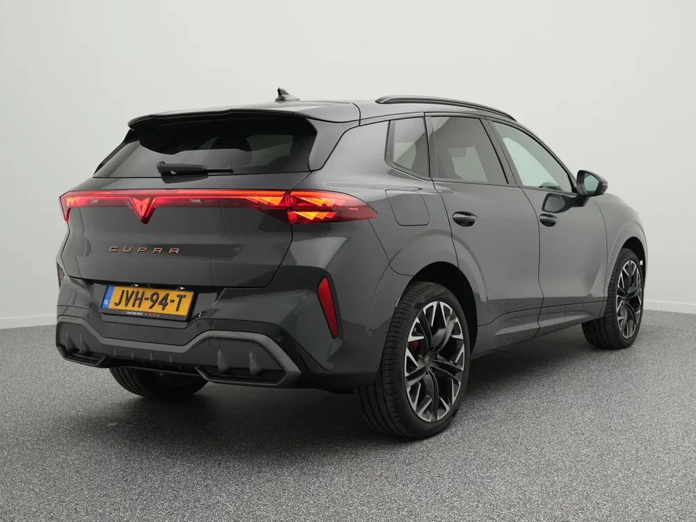 Cupra Terramar 1.5 TSI e-Hybrid 204pk uit 2026, foto 2