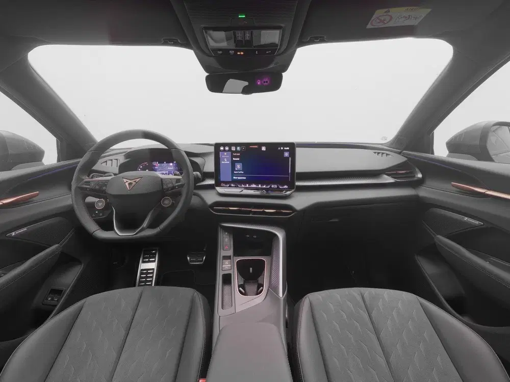 Cupra Terramar 1.5 TSI e-Hybrid 204pk uit 2026, foto 3