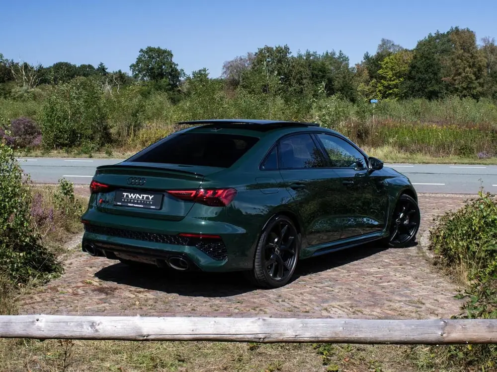 Audi RS3 RS 3 Limo 2.5 TFSI Quattro |Keramisch|Pano|HUD|B&O uit 2023, foto 3