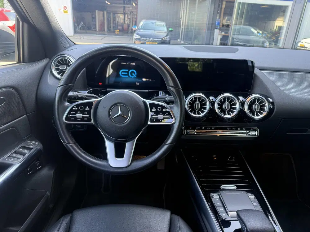 Mercedes-Benz GLA 250 e Progressive uit 2021, foto 6