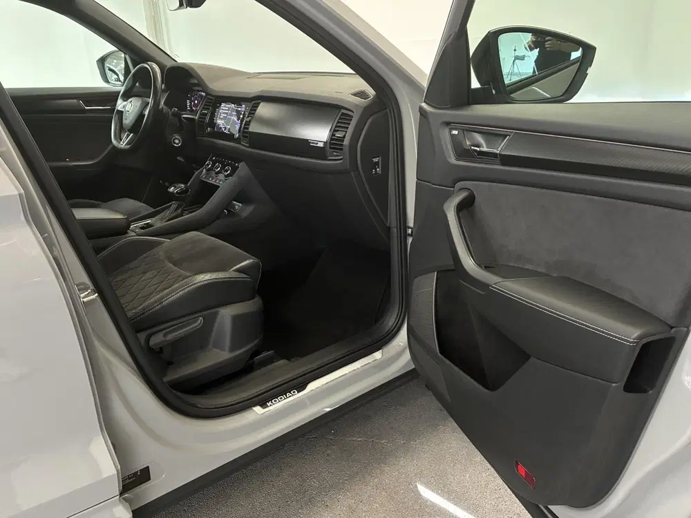 Skoda Kodiaq 1.5 TSI Sportline Business uit 2020, foto 18