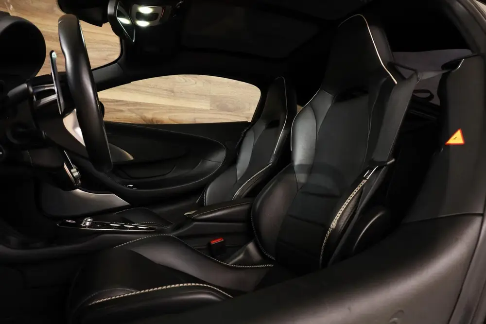 McLaren V8 4.0 V8|MSO Fire Black|Lift|B&W|Keramisch|Panorama uit 2021, foto 7