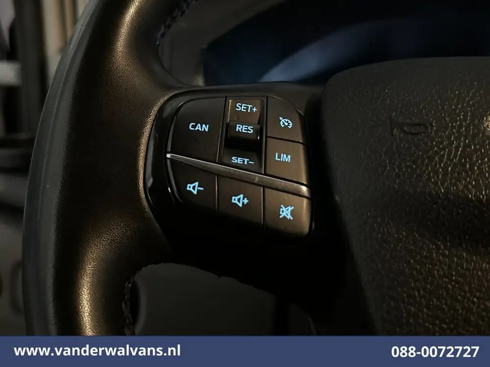 Ford Transit 2.0 TDCI 130pk Bakwagen Laadklep Euro6 Airco | uit 2022, foto 3